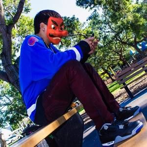 Meet your Posher, Carlos